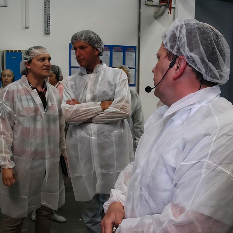 زيارة حالة المصنع